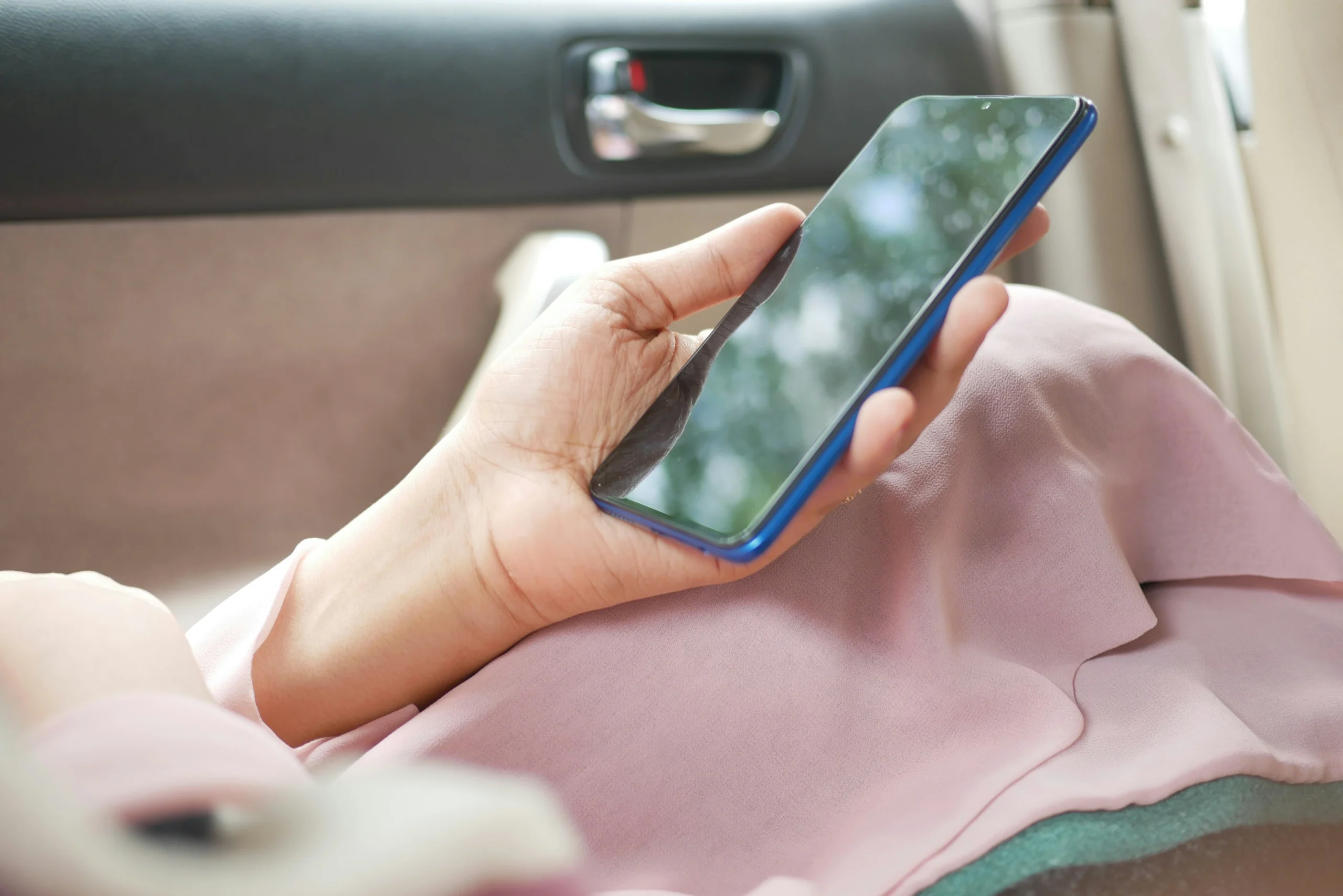Woman on phone Mechanic Buddy